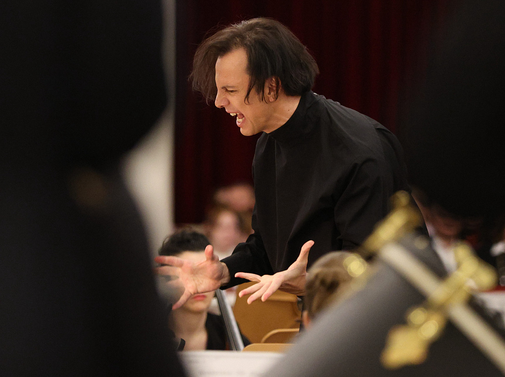 Concert of the musicAeterna Choir: Kurtag. Pärt